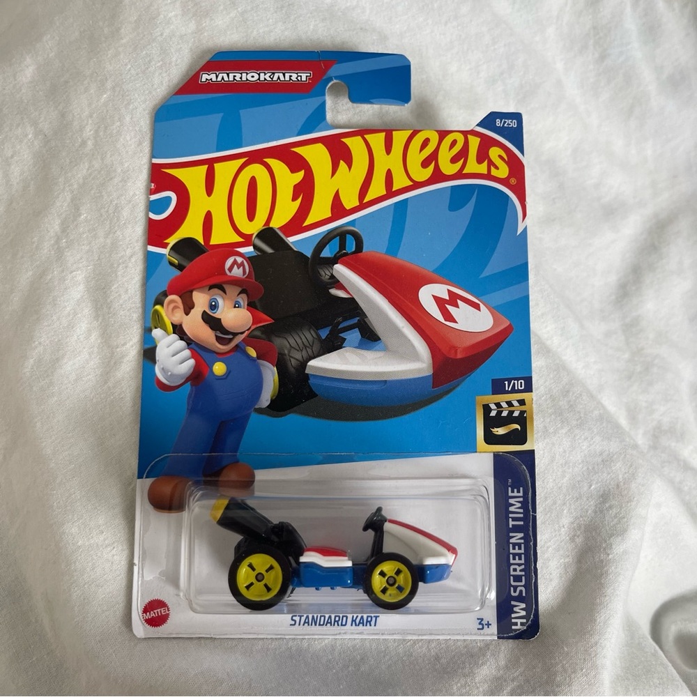 hot wheels mario kart